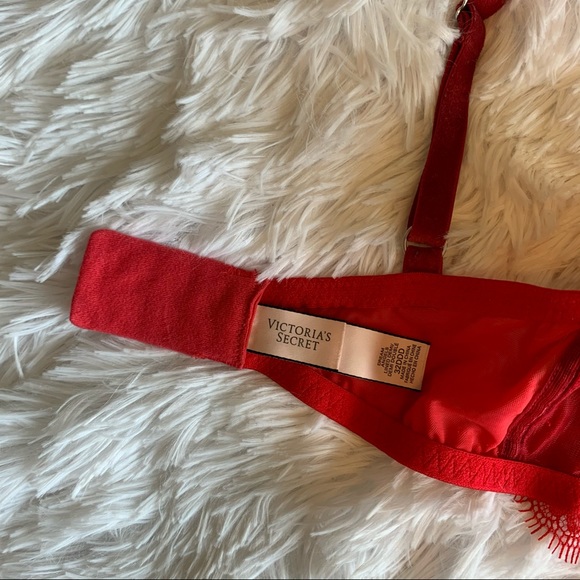 Victoria's Secret Dream Angels Lined Demi Bra - Picture 7 of 9